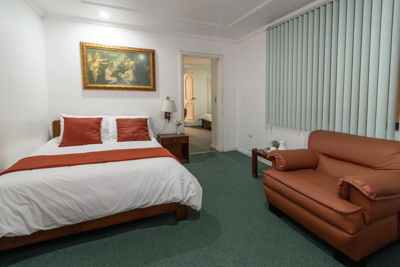 Hotel Cordero クエンカ エクステリア 写真