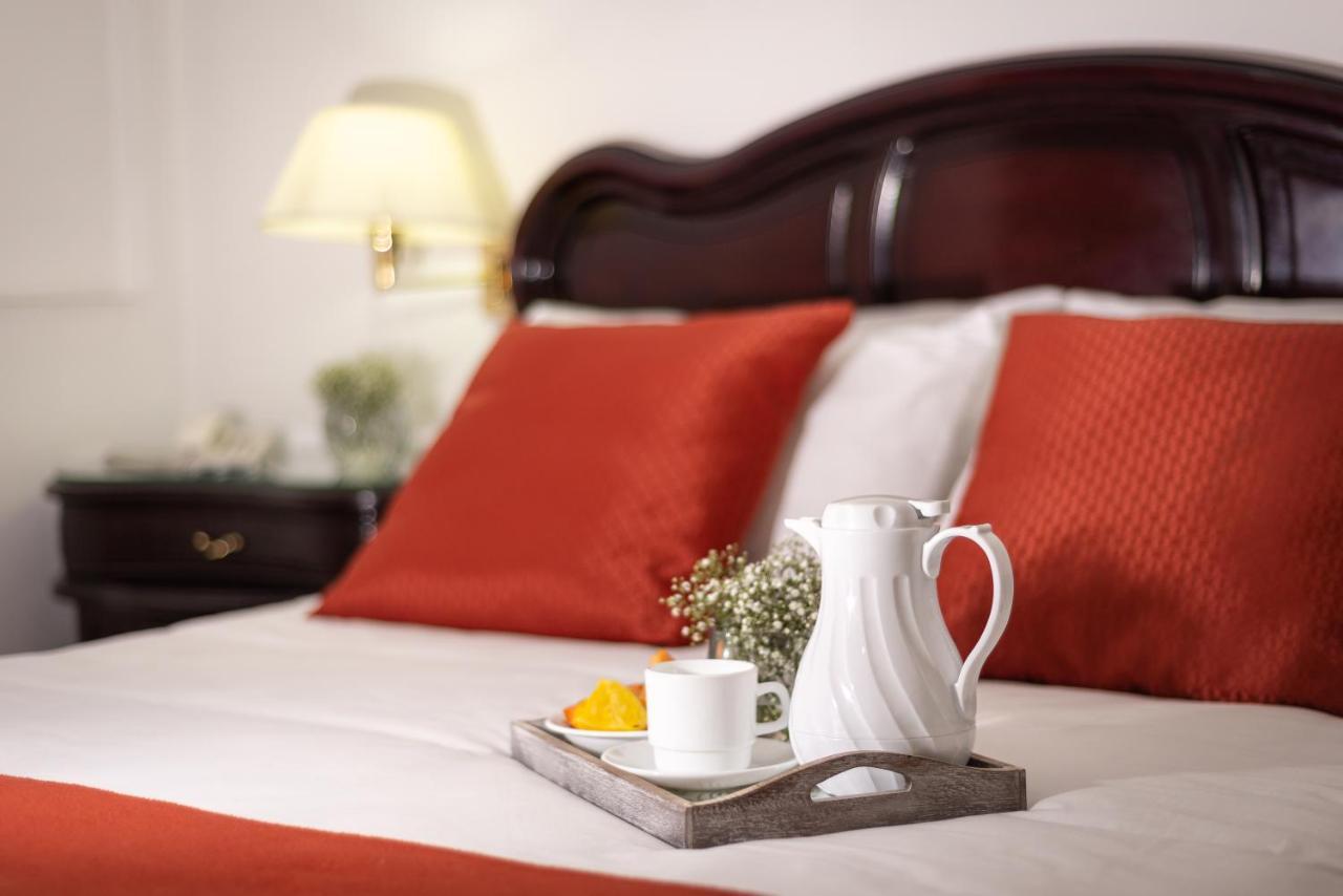 Hotel Cordero クエンカ エクステリア 写真