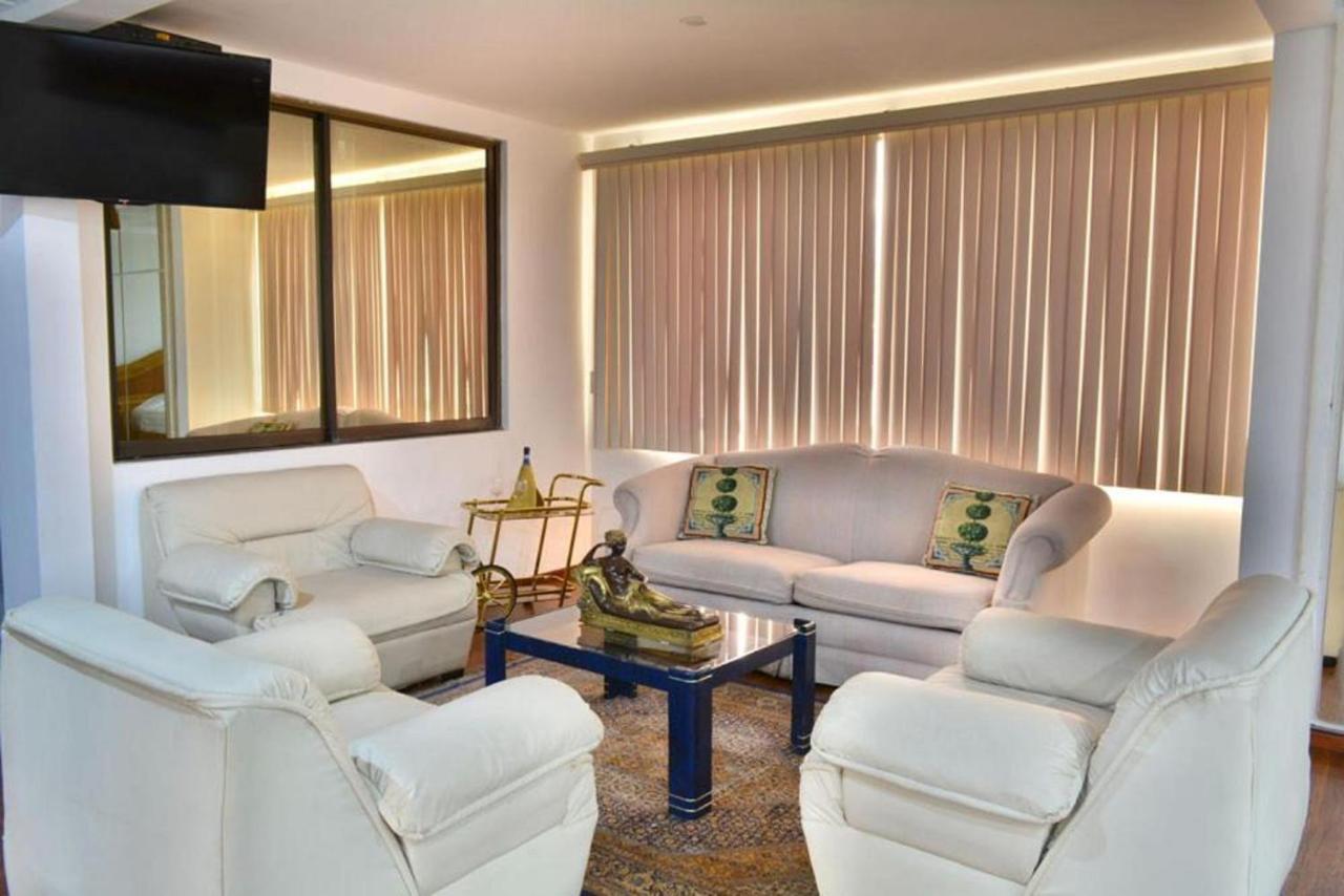 Hotel Cordero クエンカ エクステリア 写真