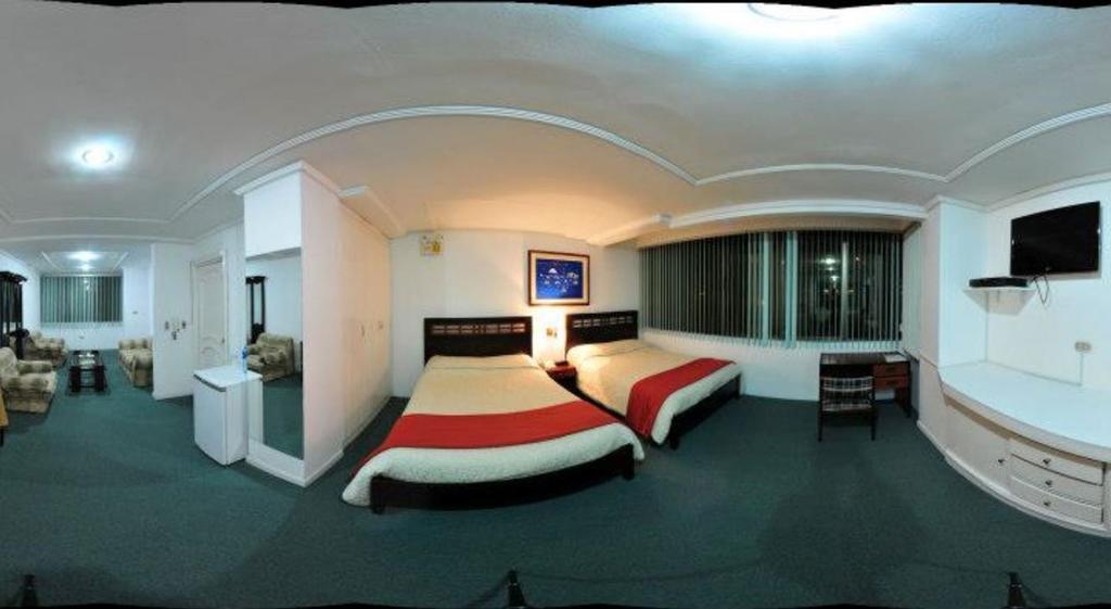 Hotel Cordero クエンカ 部屋 写真