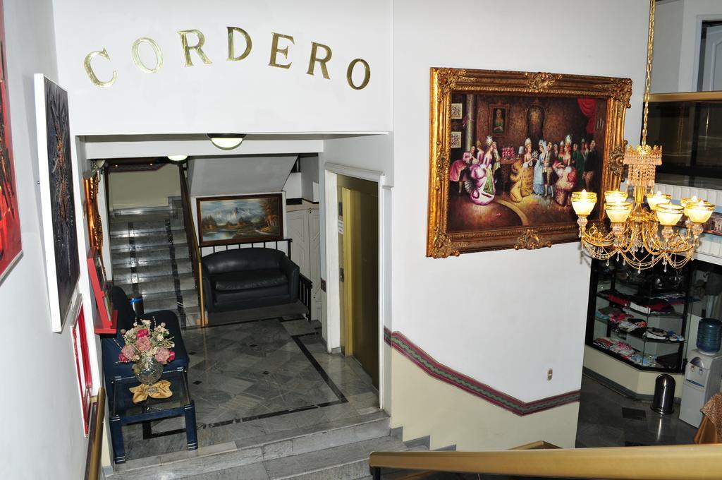 Hotel Cordero クエンカ エクステリア 写真