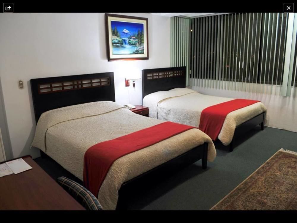 Hotel Cordero クエンカ エクステリア 写真
